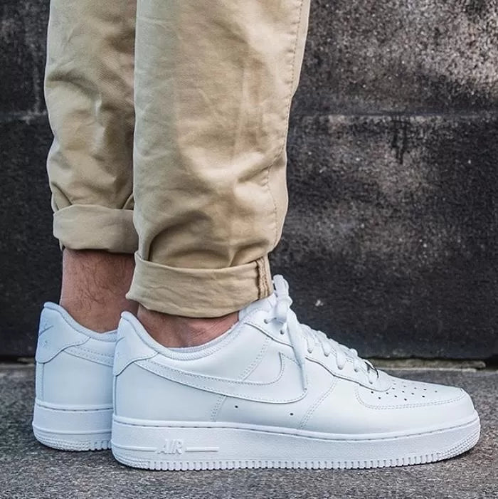 Tênis Nike Air Force