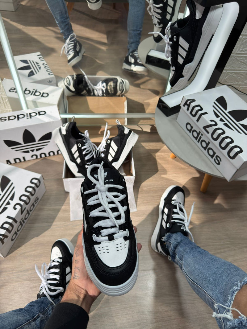 Adidas 2000 Premium Branco e Preto