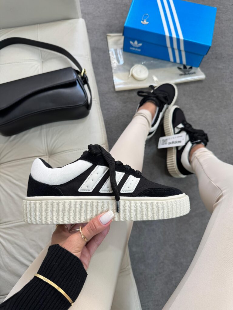 Adidas Space Casual Preto e Branco