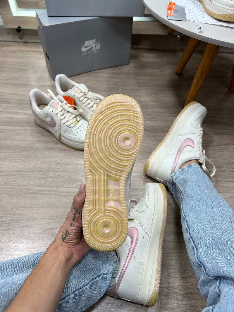 Air Force Prime Branco e Rosa