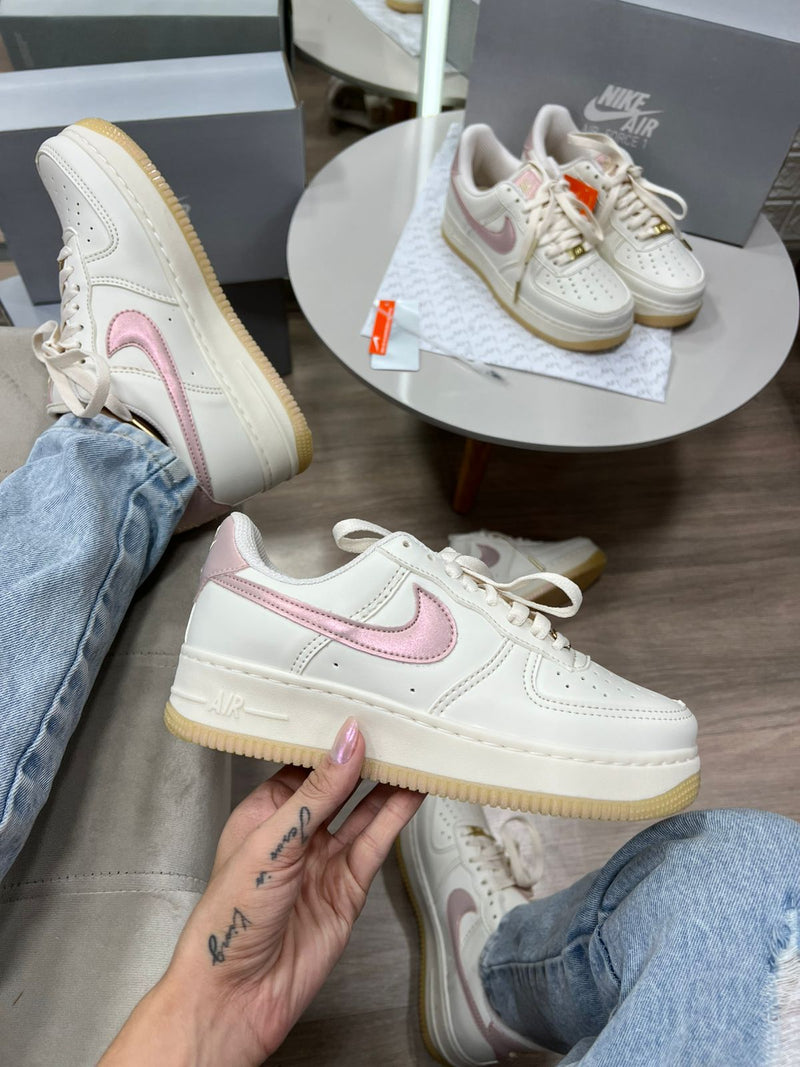 Air Force Prime Branco e Rosa