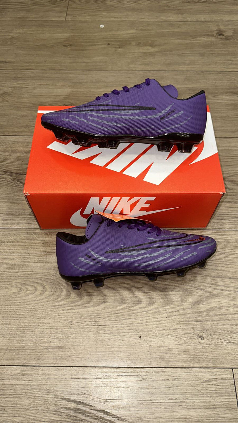 Chuteira Nike Campo Roxo Preto