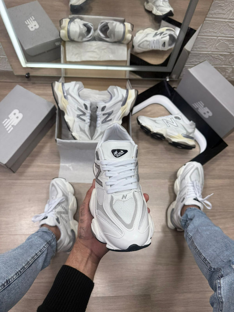 New Balance 9090 Branco e Cinza