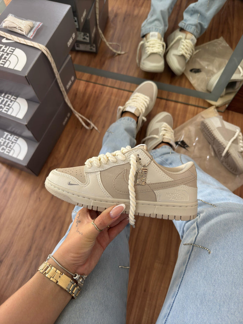 Tênis Nike Dunk Low Branco Natural Tartufo Masculino Premium