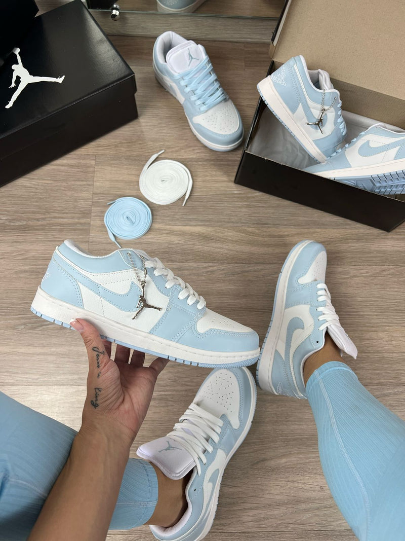 Tênis Nike Jordan Low Premium Branco Acqua