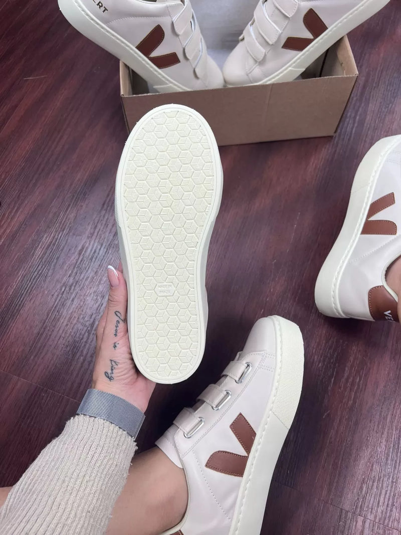 Tênis Vert Velcro Angelical Caramelo Feminino Premium