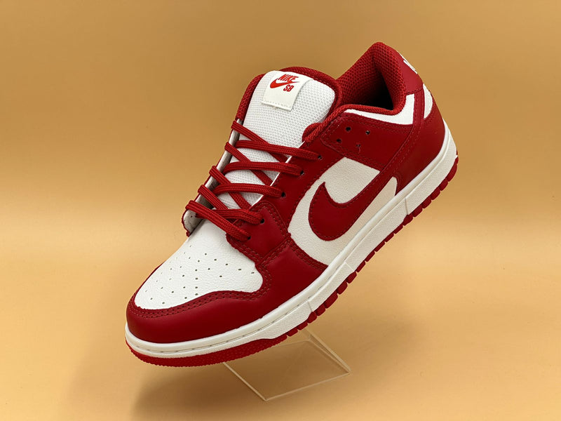 Tênis Nike SB Dunk