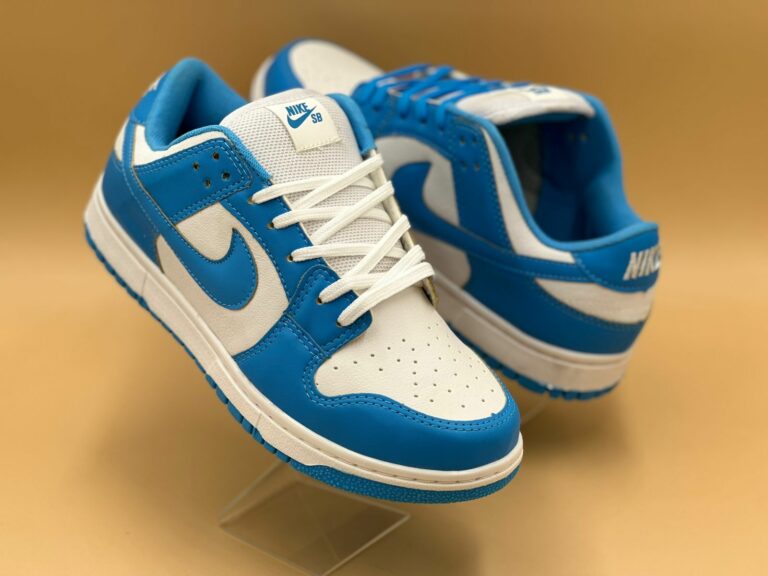 Tênis Nike SB Dunk